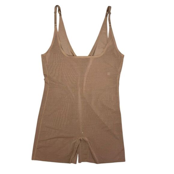 SKIMS Women’s 2XL Sheer Sculpt Bodysuit Shapewear Clay - Picture 1 of 3